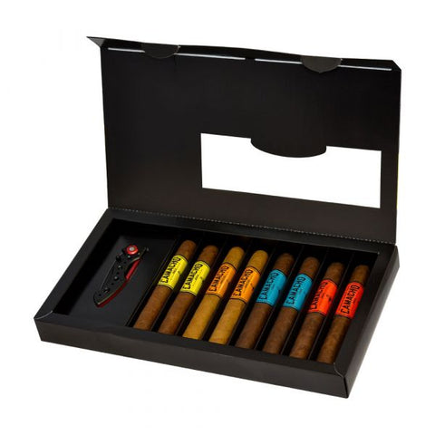 Image of Camacho SAMPLER Bold Anytime TORO 6 X 50 Pack of 8 with tactical knife