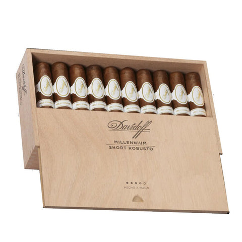 Image of Davidoff MILLENNIUM BLEND ¨BOXES and PACKS¨